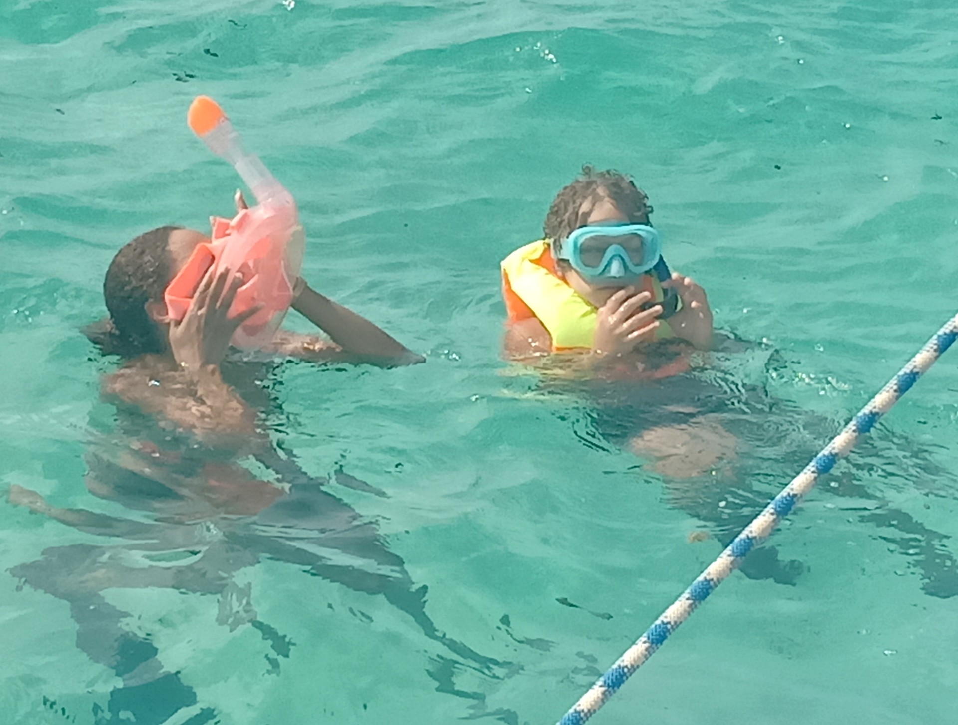 SNORKELING DANS LE LAGON DE POUDRE DOR